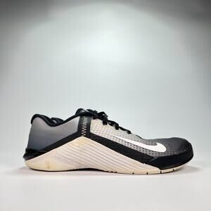 Nike Metcon 6 Black White Training Shoes Sneakers DJ3073-001 Women’s Size 9